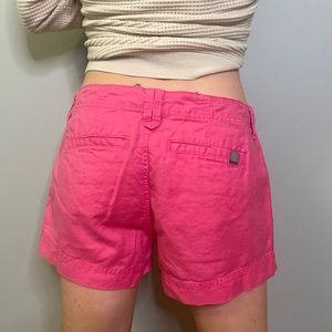 THE NORTH FACE SIZE 4 PINK 2.5” INSEAM SHORTS LINEN / COTTON BLEND